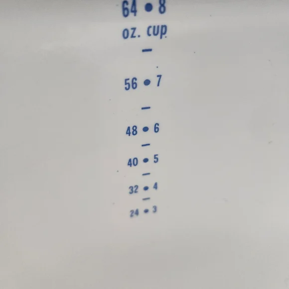 Vintage Corningware 8C Coffee Carafe with Iconic Cornflower Blue - Picture 5 of 7